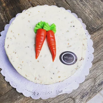 Carrot cake  (familiar)